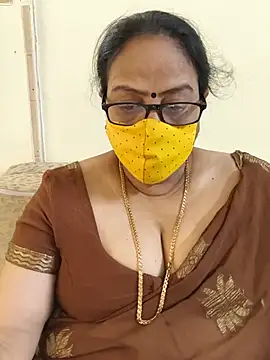 Snapshot of heera-rani chatting on July 2026 03:55:02 AM heera-rani online show from July 2026 03:55:02 AM