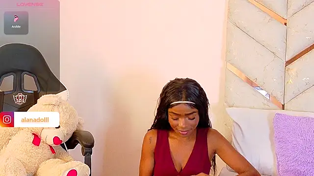 Snapshot of AlanaDoll chatting on February 2026 03:34:02 PM AlanaDoll online show from February 2026 03:34:02 PM