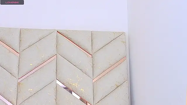 Snapshot of AlanaDoll chatting on January 2026 03:49:01 PM AlanaDoll online show from January 2026 03:49:01 PM