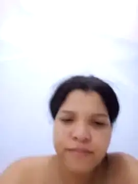 Snapshot of VictoriDior chatting on April 2026 05:47:02 AM VictoriDior online show from April 2026 05:47:02 AM