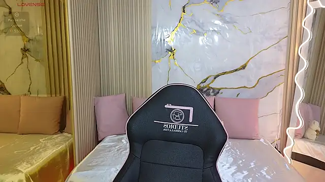 Lexy tay online show from February 2026 11:44:01 AM