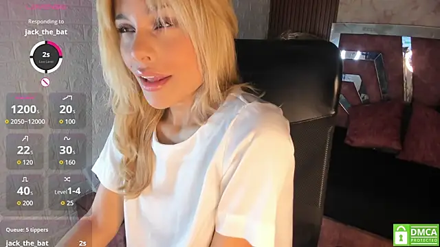 hot cupid01 online show from April 2026 11:01:01 AM