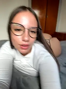 AlessiaaRuso1 online show from November 2025 06:52:02 PM