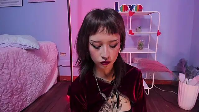 Hannahpage online show from February 2026 12:17:02 PM