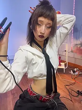 Hannahpage online show from February 2026 12:38:02 PM