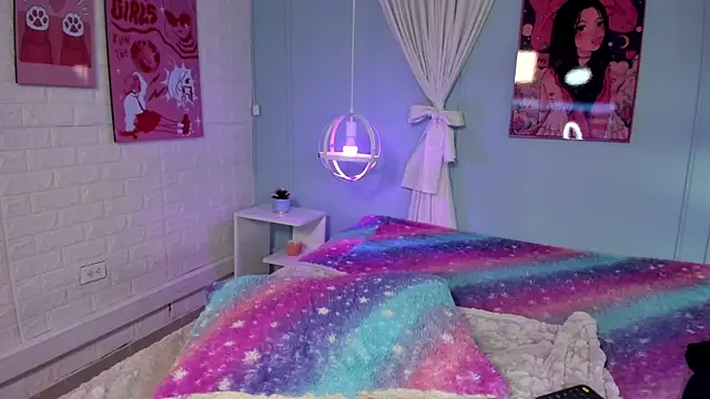 Hannahpage online show from December 2025 12:29:02 PM