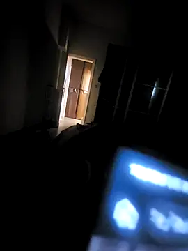 NegativeCleat4 online show from April 2026 04:24:02 PM