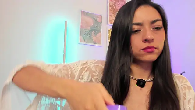 canelleGarces online show from November 2025 05:13:01 PM