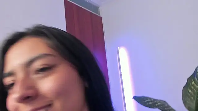 canelleGarces online show from April 2026 01:20:02 AM