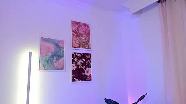 canelleGarces online show from December 2025 10:55:01 PM