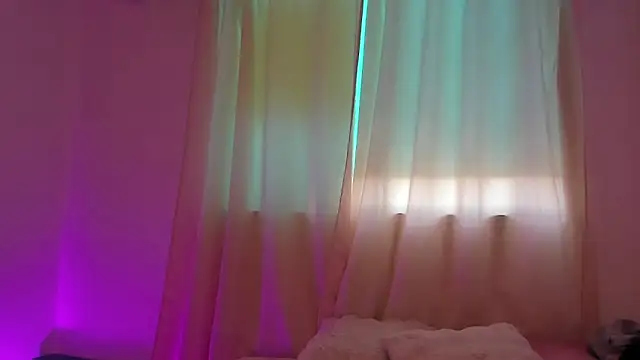 canelleGarces online show from February 2026 05:02:02 PM