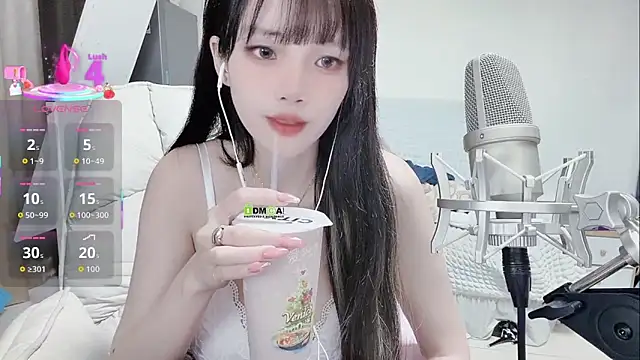 twlilybae online show from November 2025 04:27:01 AM