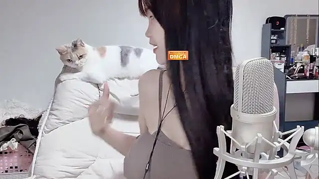 twlilybae online show from March 2026 11:50:02 AM