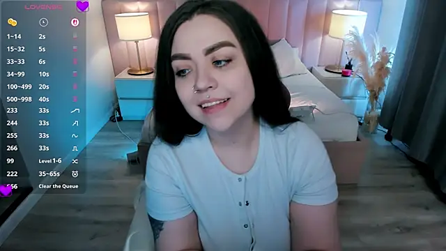 ashton heidii online show from June 2026 10:53:02 PM