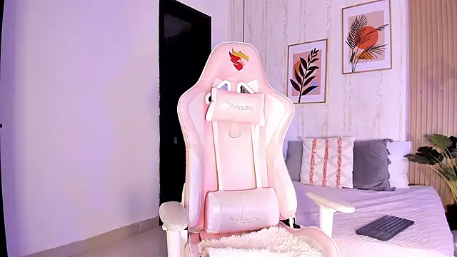 Ayleen Dunkan online show from November 2025 12:42:01 PM