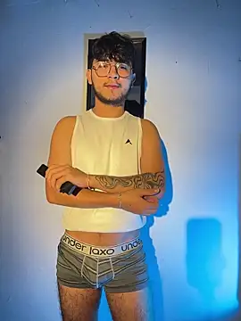 DanteRushh online show from February 2026 02:33:02 AM