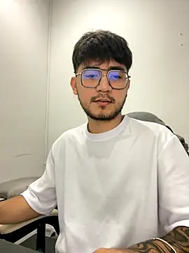 DanteRushh online show from October 2025 12:06:02 PM