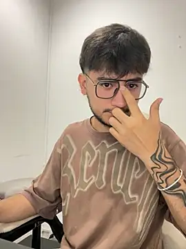 DanteRushh online show from October 2025 12:06:02 PM