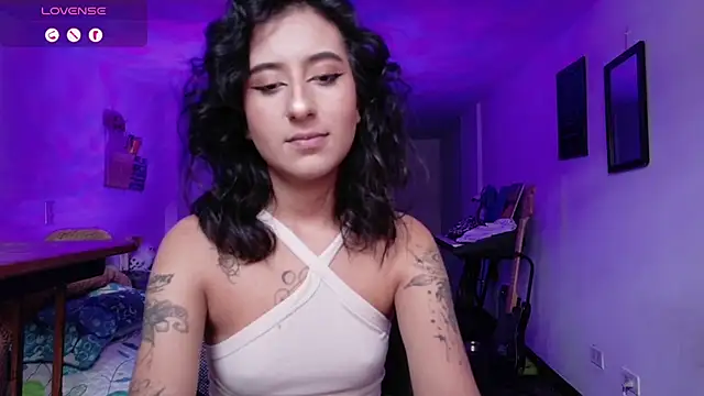 Snapshot of atenea_dragon__ chatting on November 2025 07:58:01 PM atenea dragon online show from November 2025 07:58:01 PM