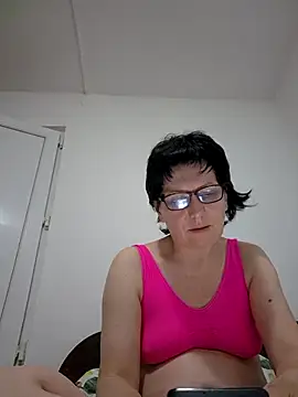 Vera Elle online show from May 2026 06:27:01 PM
