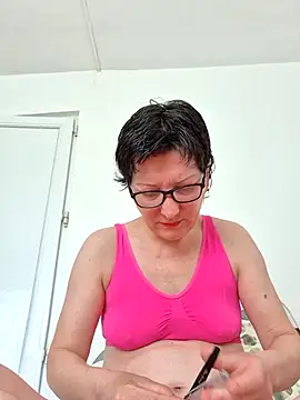 Vera Elle online show from April 2026 06:14:02 AM