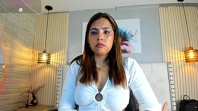 Snapshot of scarletbaker_ chatting on April 2026 10:27:01 PM scarletbaker online show from April 2026 10:27:01 PM
