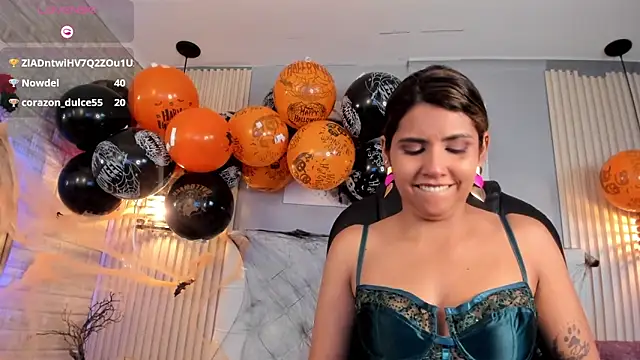 scarletbaker  online show from October 2025 12:22:01 AM