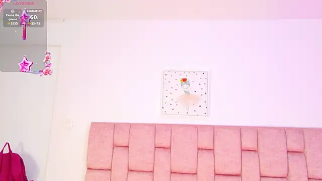 ScarlettLuxe online show from February 2026 07:58:01 PM