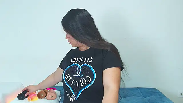 loreen grey online show from March 2026 08:03:01 PM