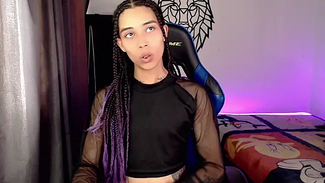 Sweet-Cris online show from November 2025 07:29:01 PM