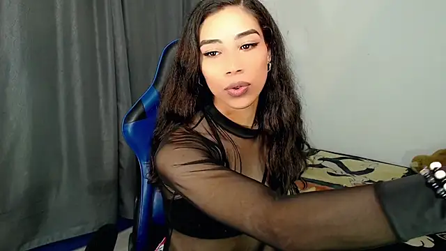 Sweet-Cris online show from December 2025 06:08:01 PM