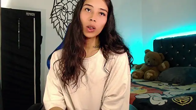 Sweet-Cris online show from November 2025 05:28:02 PM