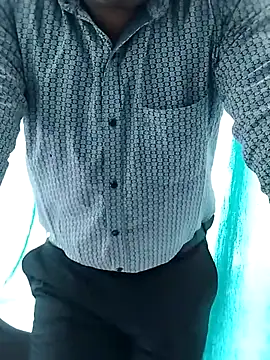 hunk28 6 online show from November 2025 05:44:02 AM
