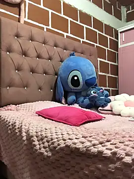 Rachellcooperrr online show from February 2026 11:37:02 PM