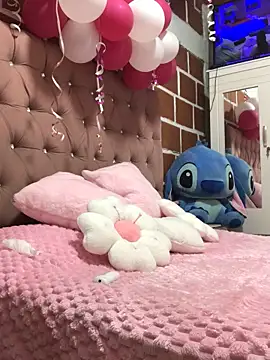 Rachellcooperrr online show from February 2026 11:45:01 PM