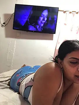 Rachellcooperrr online show from June 2026 04:44:01 AM