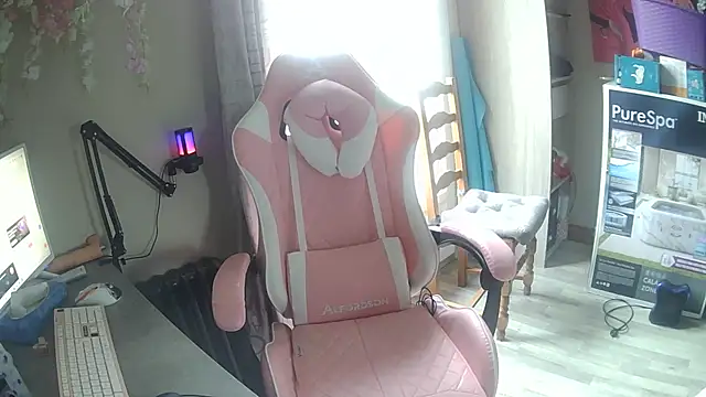 rubystrip online show from September 2025 01:06:01 PM