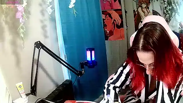 Snapshot of rubystrip chatting on November 2025 02:54:02 PM rubystrip online show from November 2025 02:54:02 PM