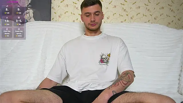 johnstoneisland online show from June 2026 07:36:01 PM