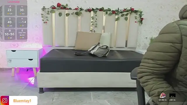 BLUE TAY1 online show from February 2026 11:45:01 AM