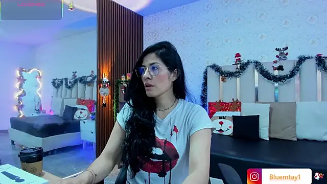 BLUE TAY1 online show from December 2025 12:05:01 PM