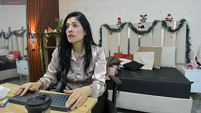 BLUE TAY1 online show from December 2025 11:59:02 AM