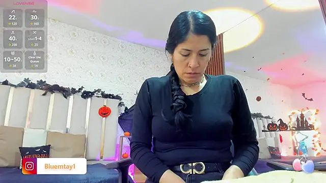 Snapshot of BLUE_TAY1 chatting on October 2025 11:34:01 AM BLUE TAY1 online show from October 2025 11:34:01 AM