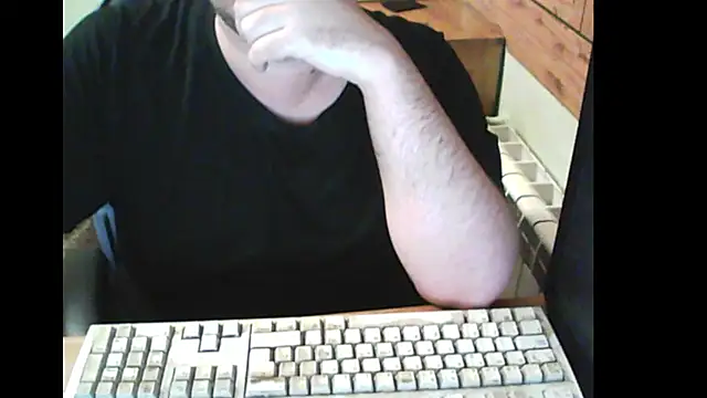 Snapshot of BENDER_50000 chatting on November 2025 06:12:02 PM BENDER 50000 online show from November 2025 06:12:02 PM
