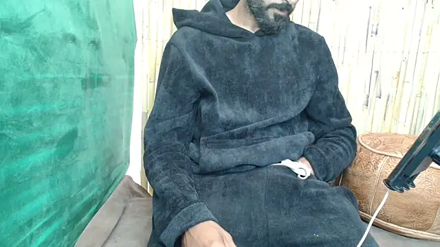 JUSTFORRICH online show from June 2026 08:04:01 AM
