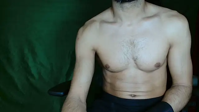 JUSTFORRICH online show from March 2026 04:08:01 PM