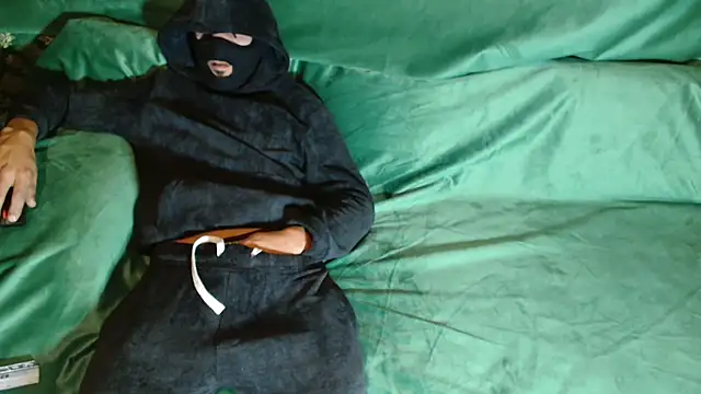 JUSTFORRICH online show from January 2026 02:46:02 PM