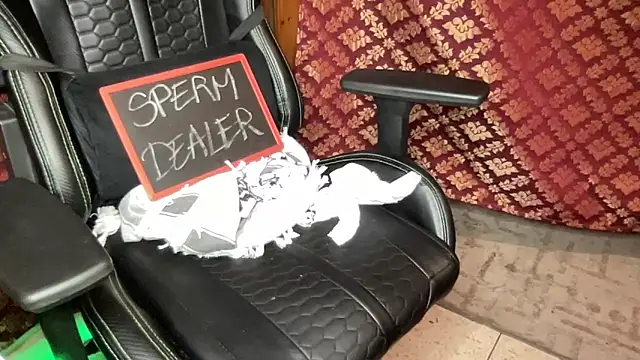 JUSTFORRICH online show from November 2025 09:02:02 AM