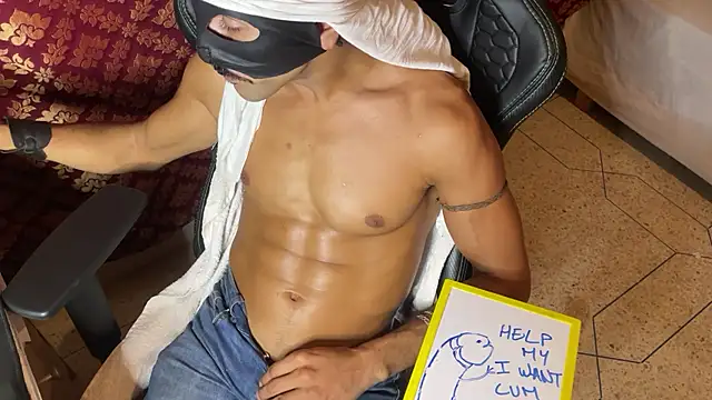 JUSTFORRICH online show from October 2025 12:53:02 AM