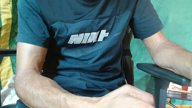 JUSTFORRICH online show from July 2026 02:40:01 PM